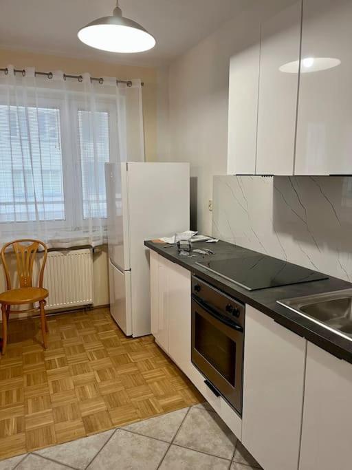 Apartment Kabaty Warschau Exterior foto